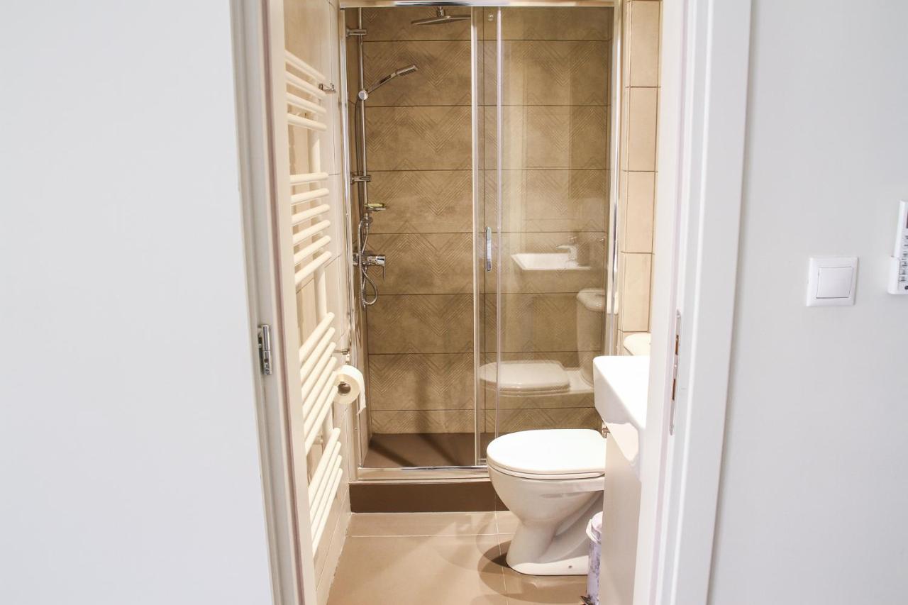 Pallados Suites Athén Kültér fotó