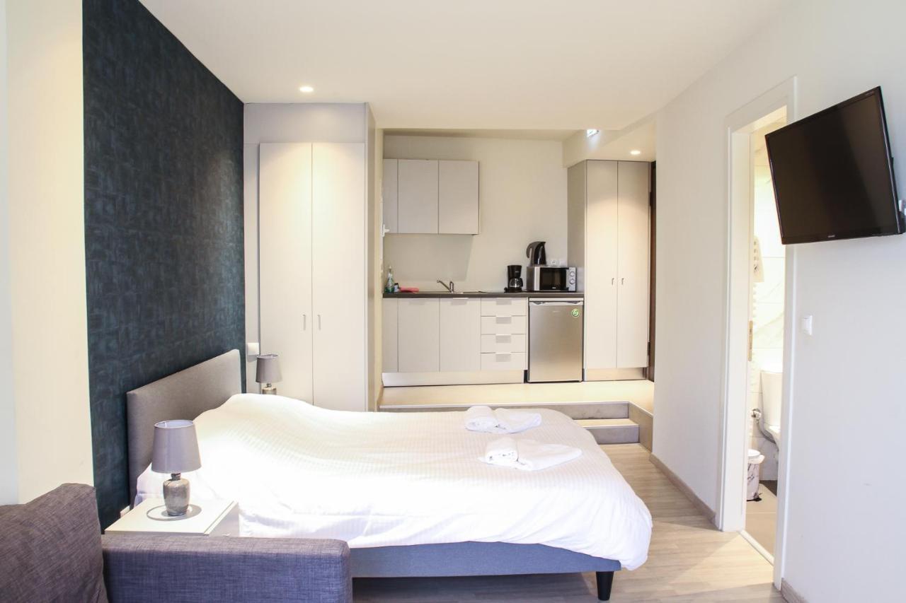 Pallados Suites Athén Kültér fotó